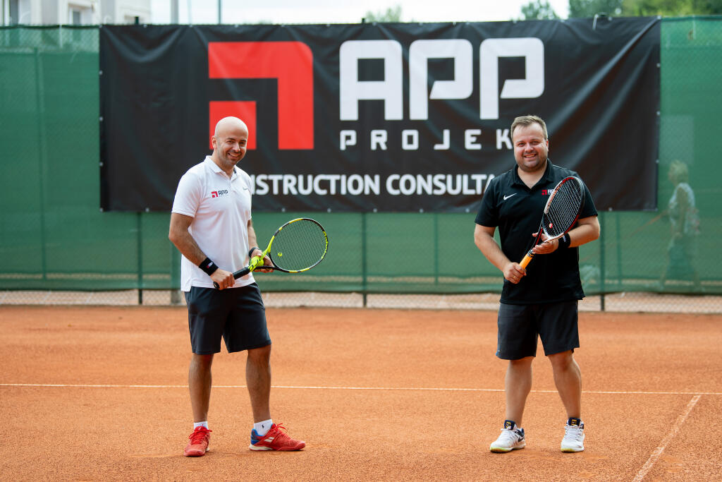 An invitation for tennis from APP-Projekt