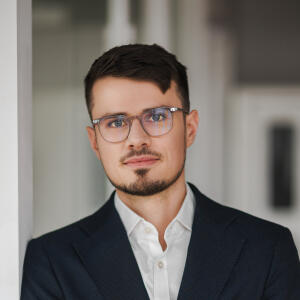 Maciej Piotrowicz