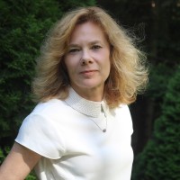 Monika Dębska-Pastakia